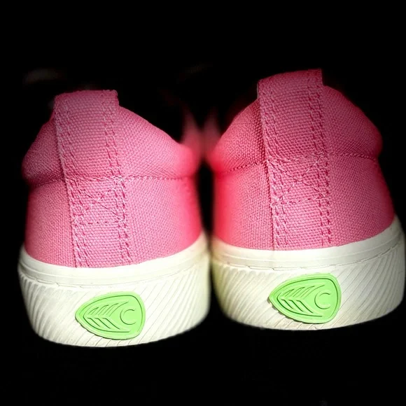 🎉 Pink Cariuma Canvas Sneakers | Women’s Size 9 | Gently Worn💖 - Picture 6 of 7